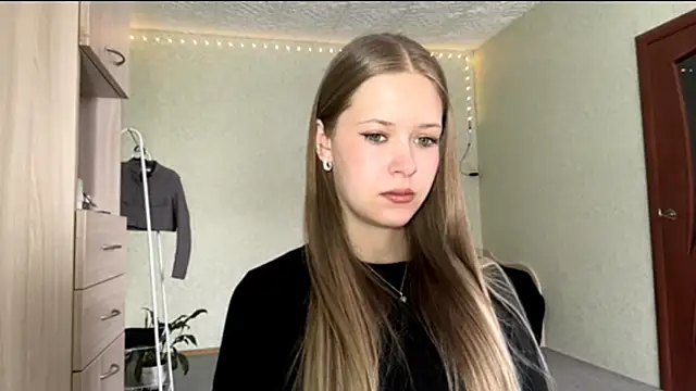 ZaidaSchwarten's cam snapshot