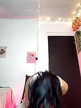 FrierenHot's cam snapshot