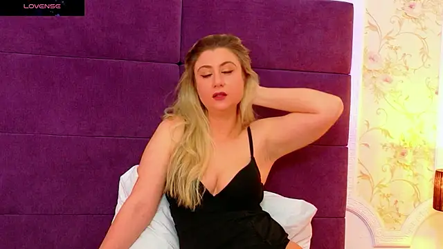 EvelinHill's cam snapshot