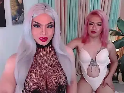 QueensOfcum live sex cam