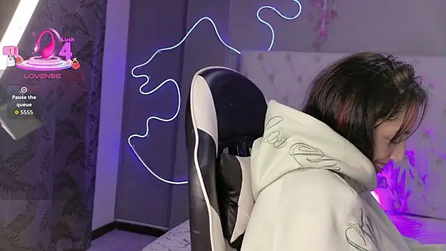 Megan__cole1's cam snapshot