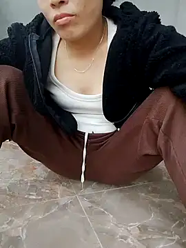 cdyyds-69's cam snapshot