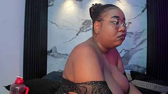 Darnellqueen's cam snapshot