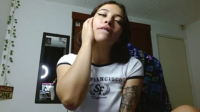 liisaxxx live sex cam