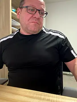 coupleLatinaLovers live sex cam