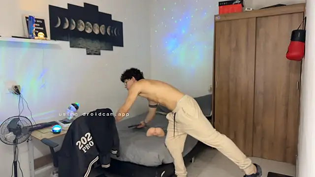 Kisan_Smith live sex cam