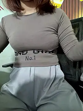 -LunaLust's cam snapshot