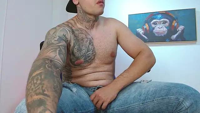 Joeysexx2 live sex cam