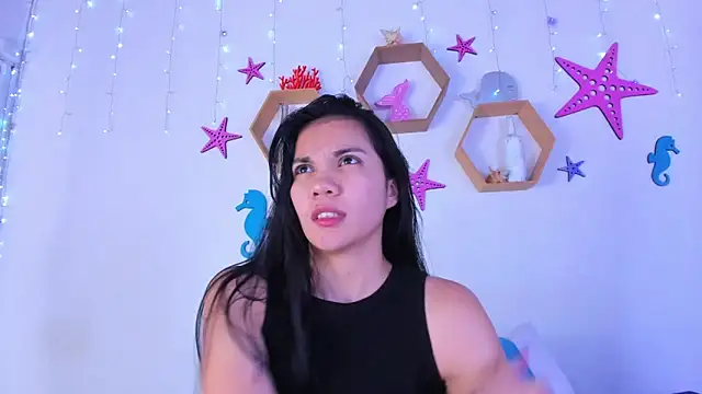 Emiily_Parkerr's cam snapshot