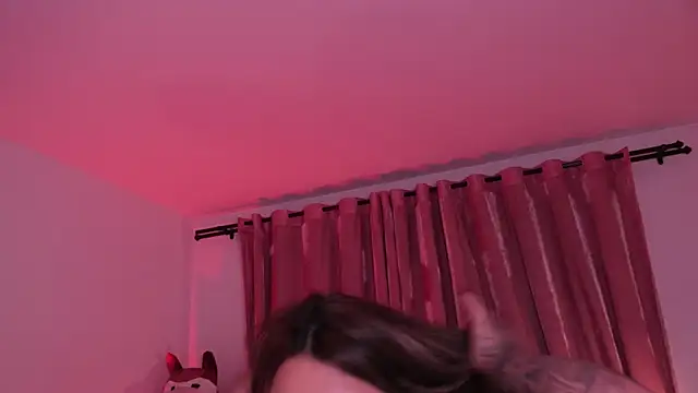 ashleyvalirya's cam snapshot