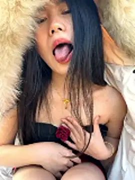 ella-ys's cam snapshot