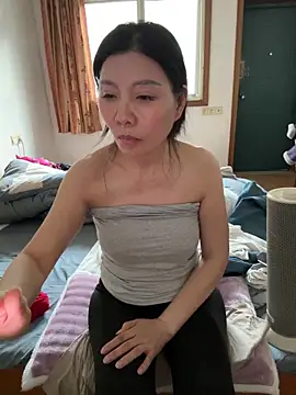 xiiuuff18 live sex cam