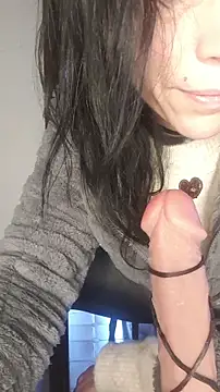 freyamoret live sex cam