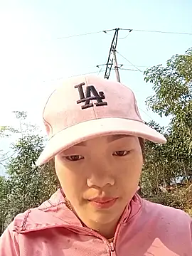 Thao201 live sex cam