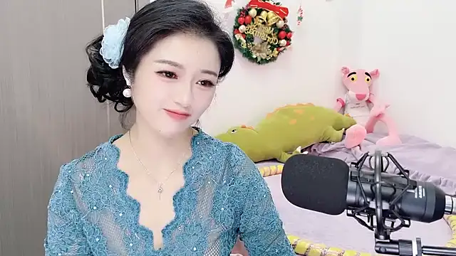 starsqimei live sex cam