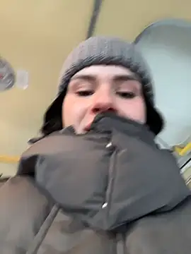 MiraReach live sex cam