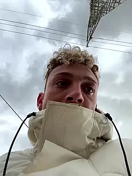 Turkishleo live sex cam