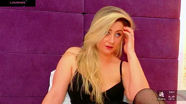 EvelinHill's cam snapshot