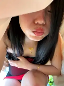 ella-ys's cam snapshot