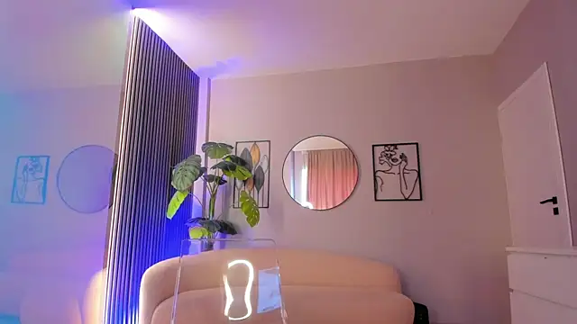 emily_bloom's cam snapshot