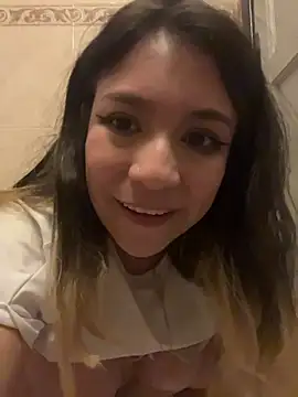 BA_BYY live sex cam