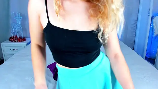 Milka_Blond's cam snapshot