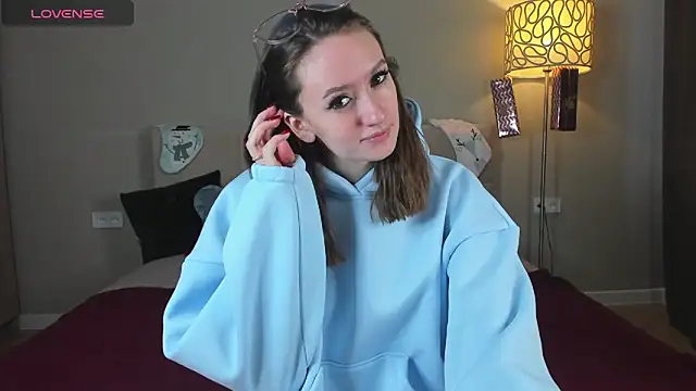 cutienaughtygirl's cam snapshot