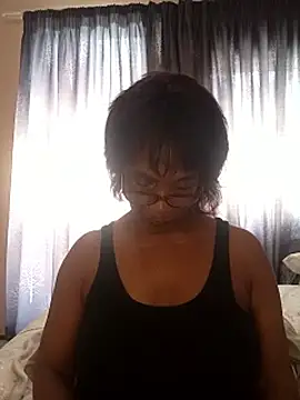 Hotgrannyx live sex cam