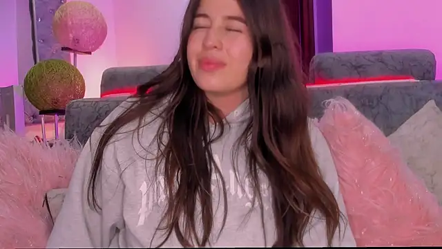 Kitty_bad1's cam snapshot