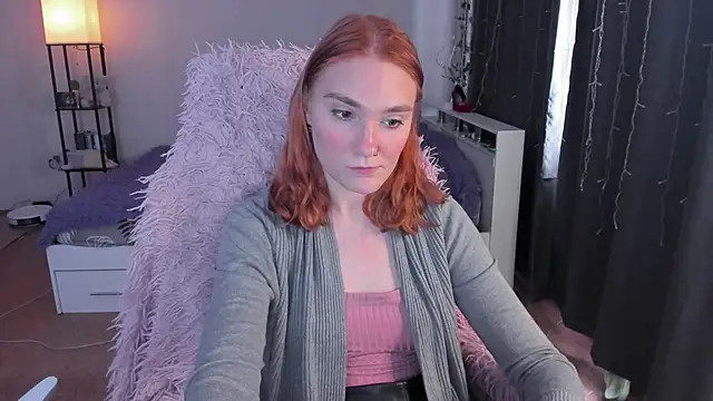 ReddHotPipper live sex cam