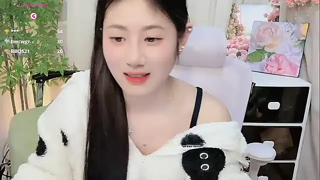 Yvonne-07's cam snapshot