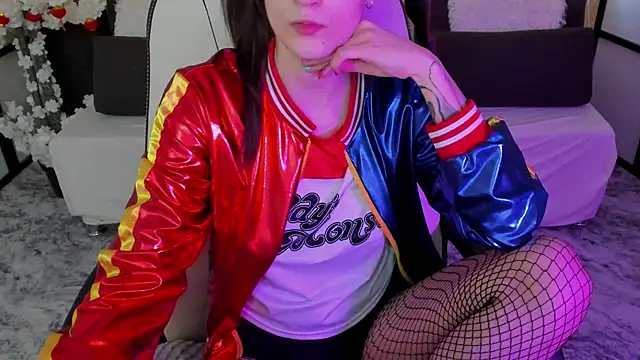 KrisDoeil live sex cam