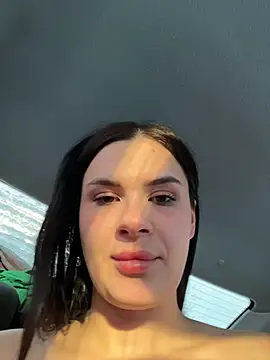 MiraReach live sex cam