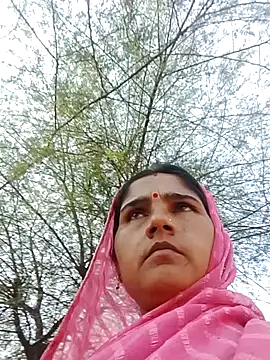 Seema_ji12's cam snapshot