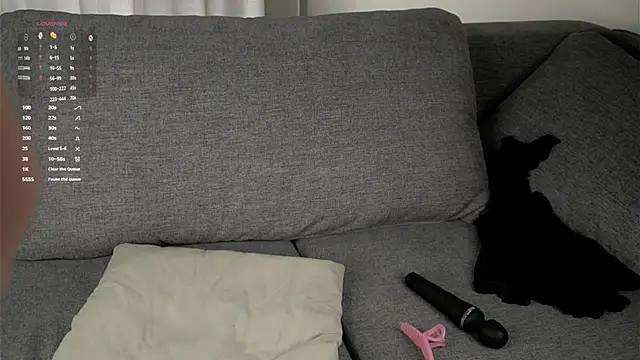 MonetLeitman live sex cam