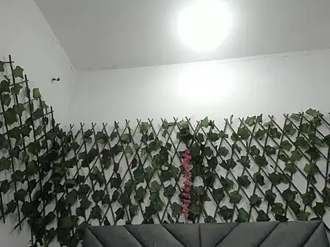 vjenniferper's cam snapshot