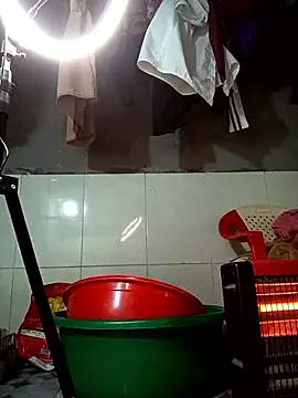 Belle-777's cam snapshot