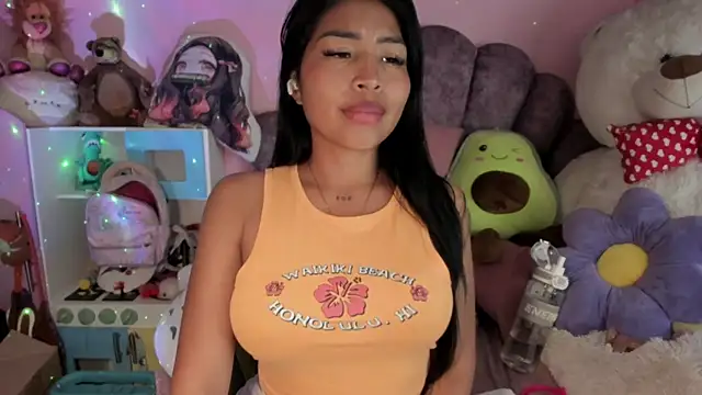 Pocahontascute_33 live sex cam