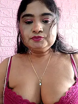 hornyriyanka live sex cam