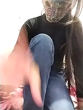 Cute-Naavya live sex cam