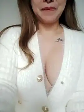 Christine-le1's cam snapshot