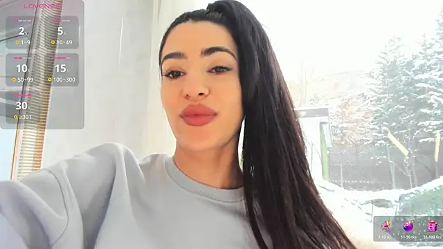 Naila18 live sex cam