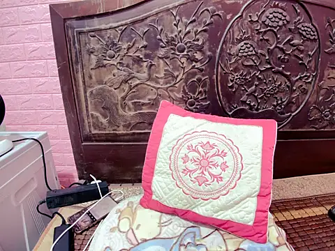 Thu_yaha live sex cam