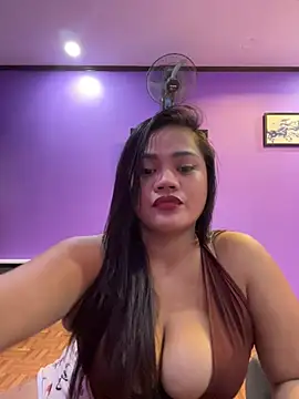 womanforall69 live sex cam