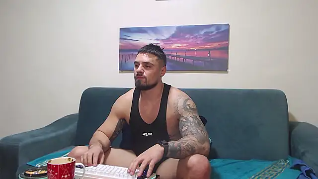 Tiberius_hunk live sex cam