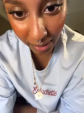 Your_Paris live sex cam