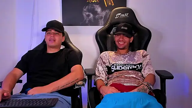 konaland's cam snapshot