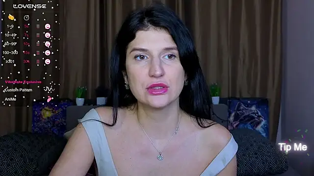 Alianna_Solo_Kisses live sex cam