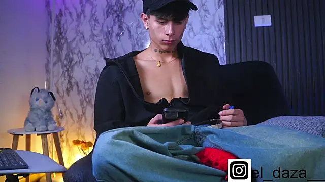 Jake_beach_'s cam snapshot