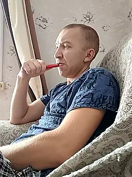 _uncle_Mitya-43_'s cam snapshot